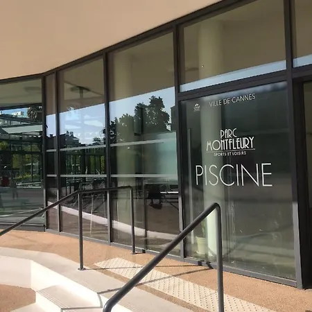 Très Beau T2 Dans Parc Montfleury ,proche Centre ,au Calme 44 Bd Montfleury Appartamento Cannes