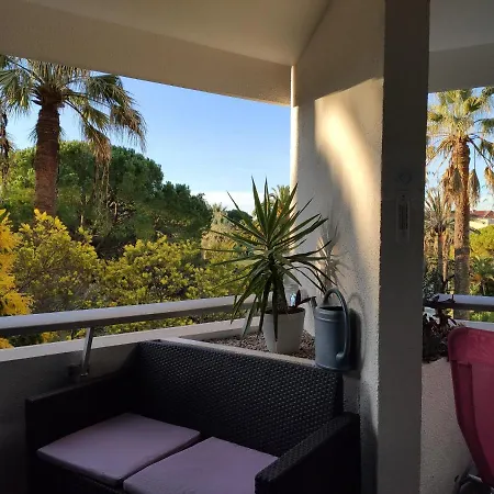 Très Beau T2 Dans Parc Montfleury ,proche Centre ,au Calme 44 Bd Montfleury Appartement *