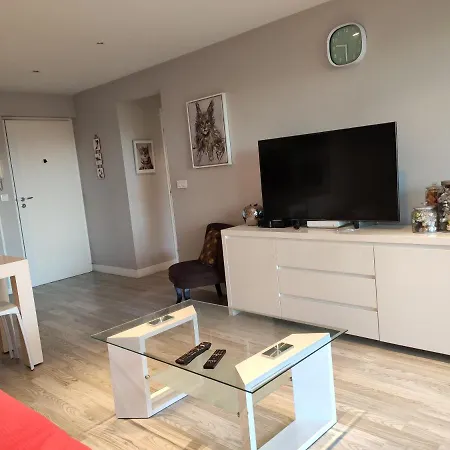 Apartment Tres Beau T2 Dans Parc Montfleury ,proche Centre ,au Calme 44 Bd Montfleury *