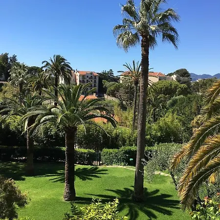 Très Beau T2 Dans Parc Montfleury ,proche Centre ,au Calme 44 Bd Montfleury Appartement *